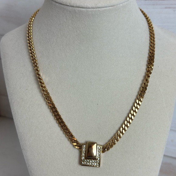 Christian Dior VINTAGE Curb Chain with Square gold plated and crystal pendant. - Picture 1 of 6